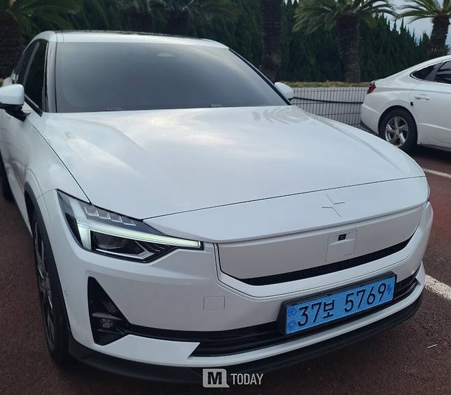 사진 : 폴스타 2