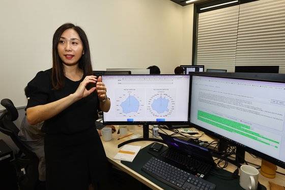 오지연 그레이비랩 대표가 27일 서울 강남구 스파크플러스 코엑스점에서 AI컬쳐핏 채용에 대해 설명하고 있다. 김종호 기자. 2024.06.27.