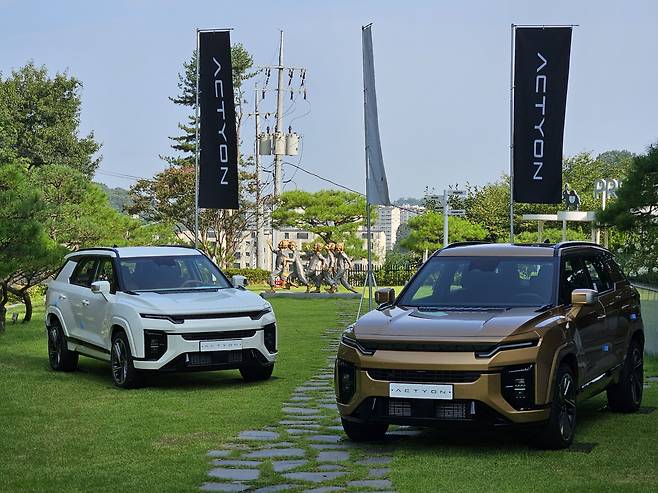 KGM 신차 액티언이 전시된 모습. 사진=서재근 기자