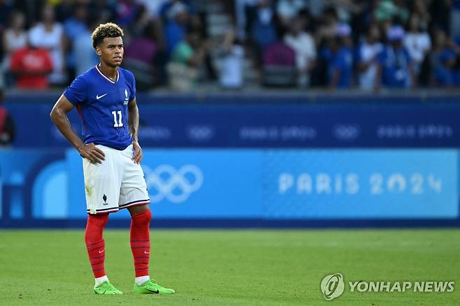 PSG 입단한 데지레 두에 [AFP=연합뉴스]