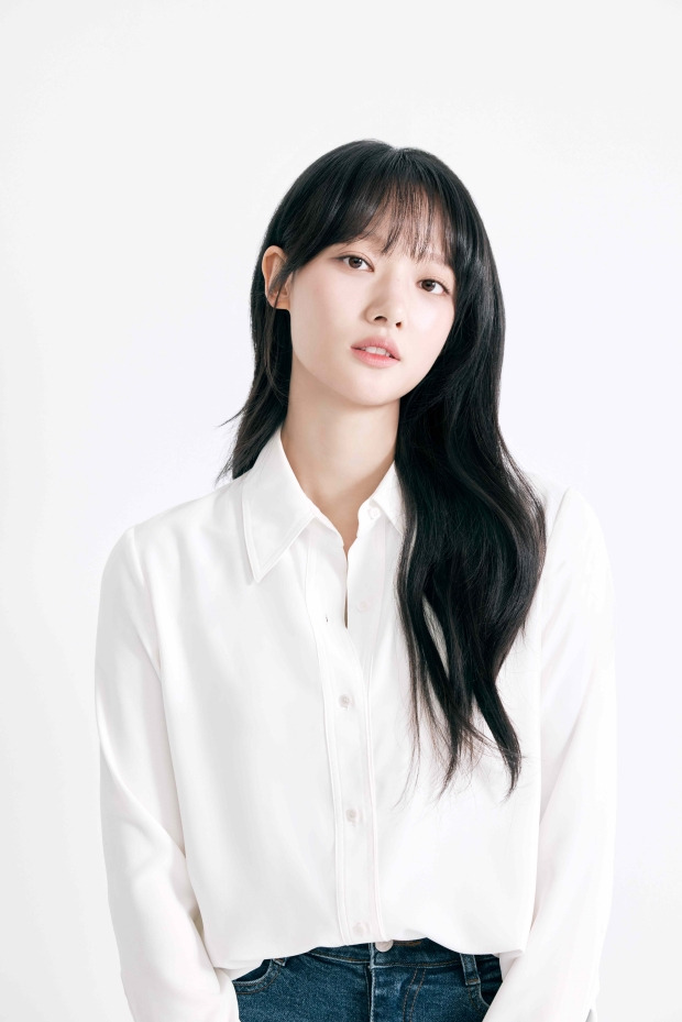 김소율