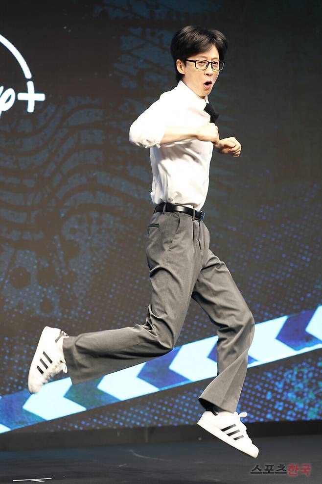 디즈니+ 오리지널 예능 '더 존: 버텨야 산다 시즌3' 제작발표회에 참석한 유재석. ⓒ이혜영 기자 lhy@hankooki.com