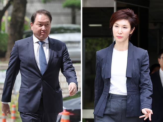 SK Group Chairman Chey Tae-won (left) and Roh Soh-yeong (Newsis)