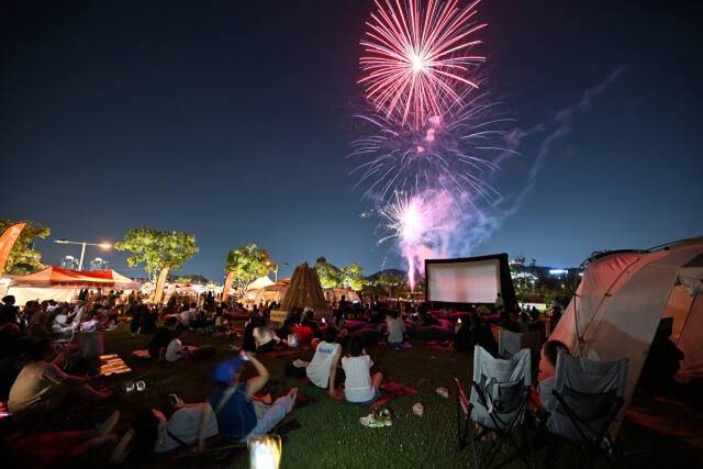 지난 10일 인천 연수구 송도 달빛공원에서 열린 ‘제5회 新송도해변축제’ '환희'를 주제로 한 불꽃놀이