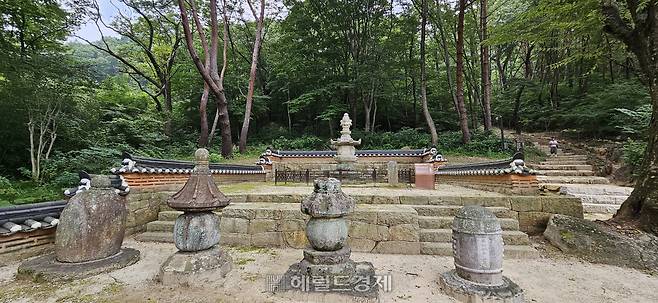 소요대사 승탑과 부도탑