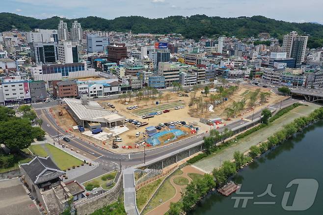 진주대첩광장 조성 현장(진주시 제공).