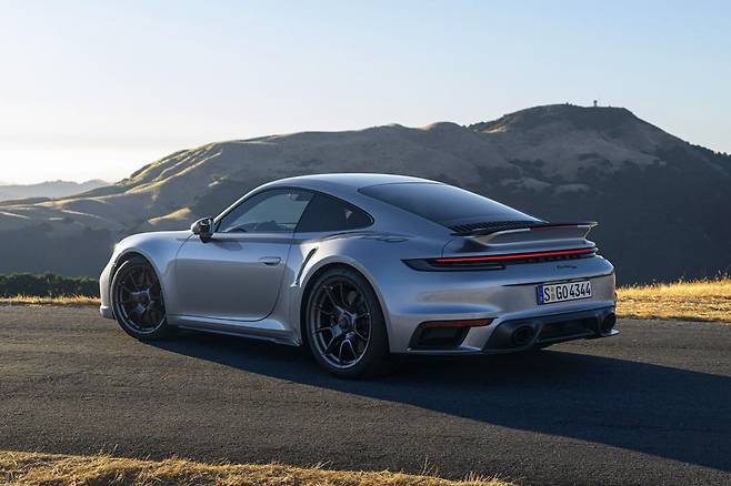 포르쉐 911 터보 50주년 에디션