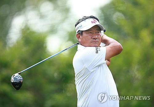 최경주의 드라이버 스윙. [AFP/게티이미지=연합뉴스]