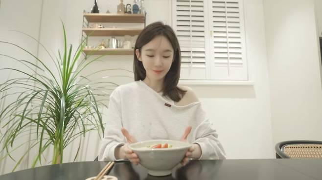 유튜브 〈걍밍경〉