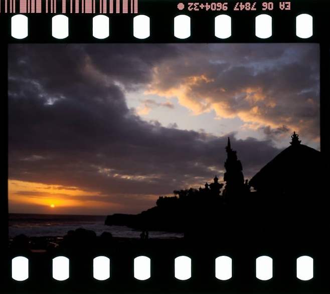 09e9f177c1f76ef5239bf4e6429c701f154bd4c486a65d6d8555f661854dc55037354b1b01ac47e351943ddfeb8acd2c82759f6a