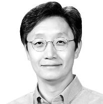 이신형 전 대한조선학회장·서울대 조선해양공학과 학과장