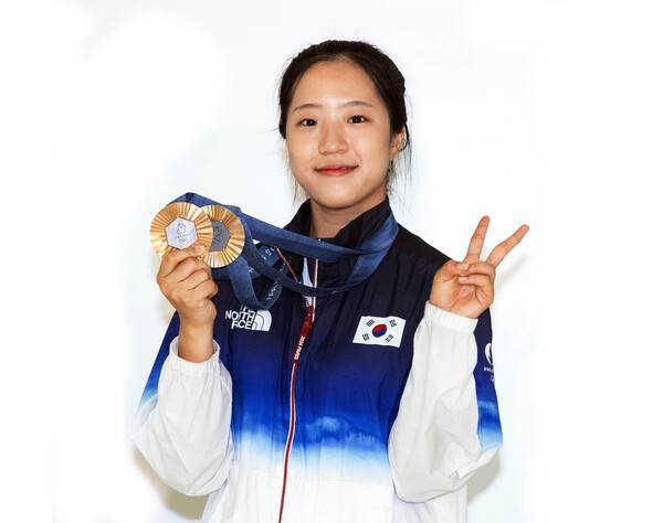 올림픽 스타 '삐약이 신유빈'.(사진제공=월간 탁구/ 더 핑퐁)