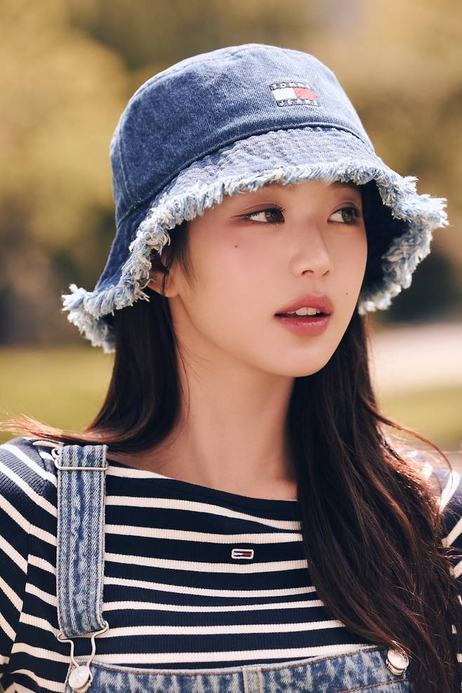 아이브 장원영, 타미 진스(Tommy Jeans) 브랜드 모델 발탁