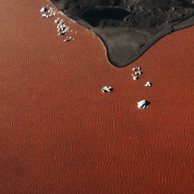1만년 이상을 살아낸 빙하들이 사라진 자리에는 다양한 흔적이 남아 있다. 그 흔적들은 지구의 상처이기도 하다.