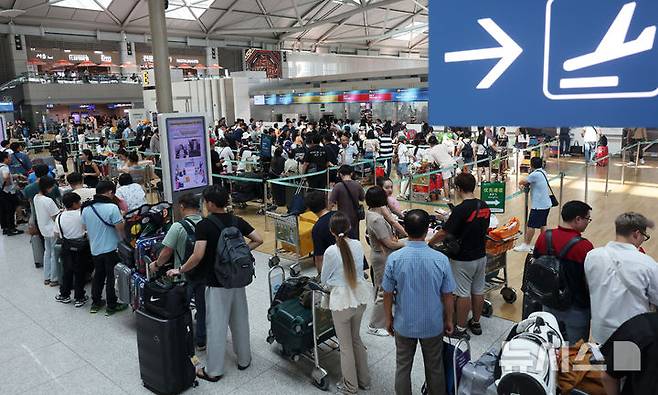 [인천공항=뉴시스] 홍효식 기자 = 4일 인천국제공항 제1여객터미널 출국장. 2024.08.04. yesphoto@newsis.com