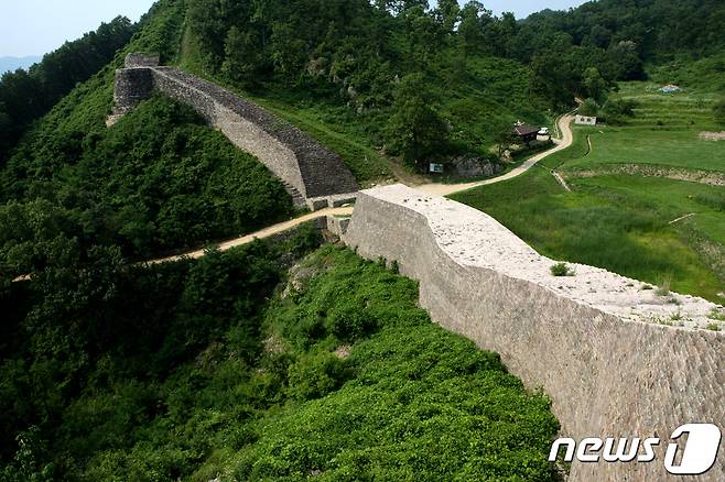 충북 보은군 보은읍에 위치한 삼년산성. (보은군 제공) /뉴스1