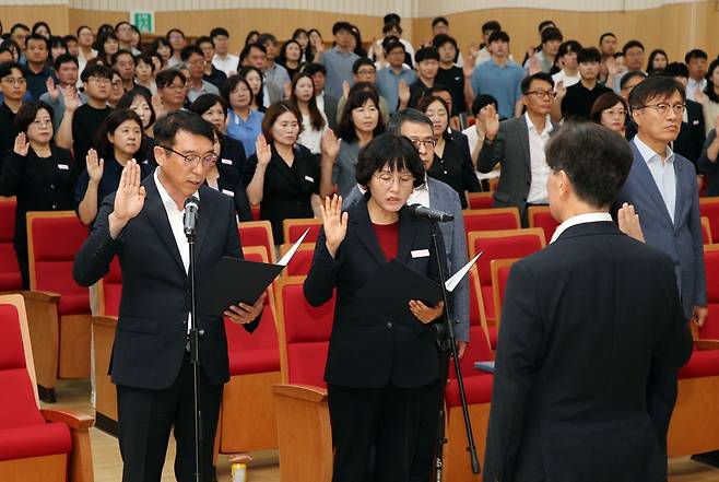 밀양시 시민 중심 투명 행정 결의문 낭독 [경남 밀양시 제공. 재판매 및 DB 금지]