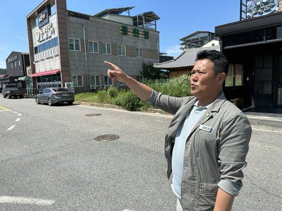 김한균 영광군의회 부의장은 "지역 발전에 도움을 주겠다던 고향 사람 배상윤 회장이 해외를 떠돌고 있어 안타깝다"고 말했다. 최선욱 기자