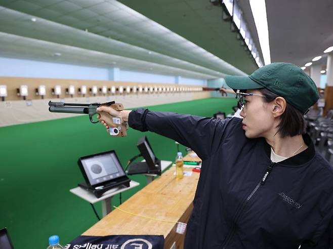 김예지(임실군청)가 22일 전남 나주 전남국제사격장에서 열린 제54회 봉황기 전국사격대회에서 금메달 2개를 따냈다. (사진=대한사격연맹 제공) *재판매 및 DB 금지