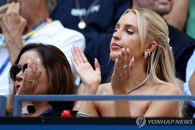 프리츠 경기를 응원하는 모건 리들 [AFP=연합뉴스]