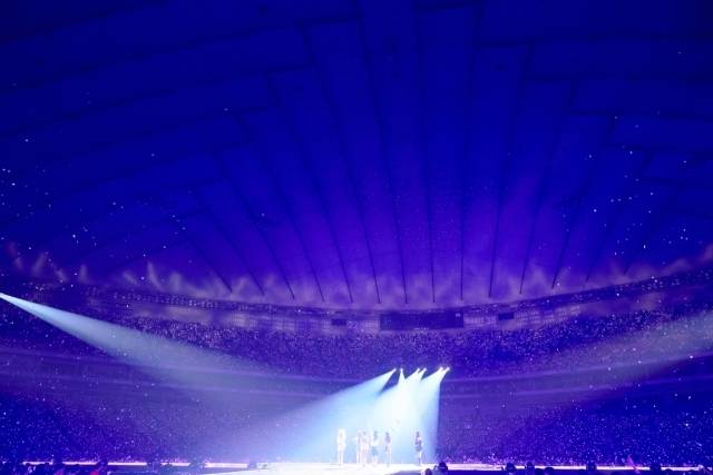 그룹 아이브. / 스타쉽엔터테인먼트 | 아뮤즈 (일본)