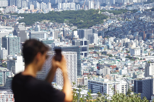 서울 남산에서 바라본 아파트 단지 모습(사진은 기사와 직접적 관련 없음) [연합]