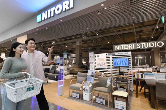 홈플러스 영등포점에 있는 니토리 매장의 모습. 올해 2월 문을 연 국내 2호점이다. [사진 각 사]