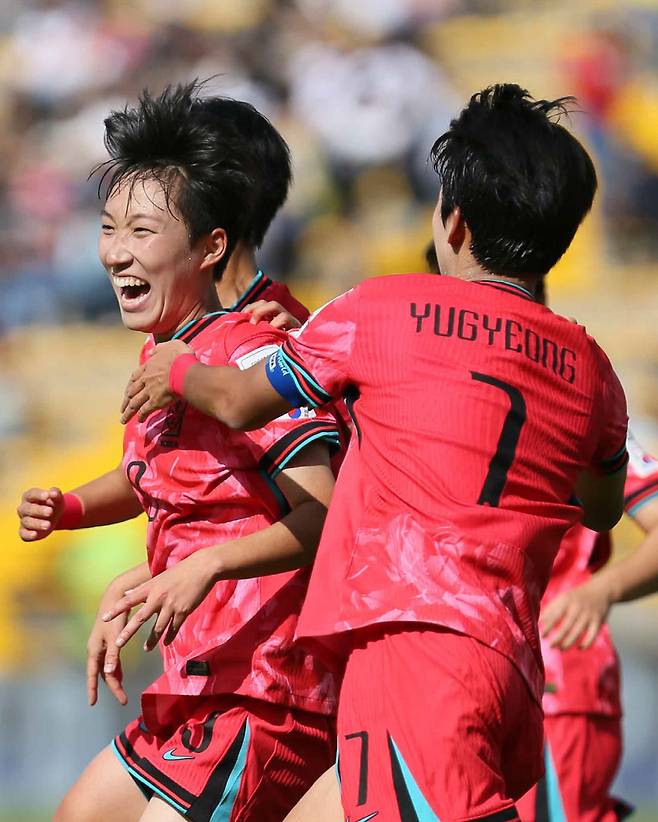 박윤정 감독이 이끄는 대한민국 U-20 여자대표팀이 2024 FIFA U-20 여자월드컵에서 독일을 제압하고 10년 만에 16강 진출에 성공했다. 사진=FIFA