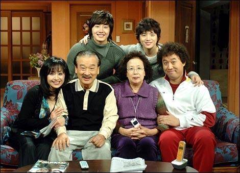 시트콤 '거침없이 하이킥' 한 장면. MBC 제공