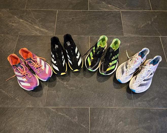 06bcdb27eae639aa658084e544857464ae93ea745c9d1a42416475fdc83717217dd6a766aaf23b62060bb8848d2b3c80