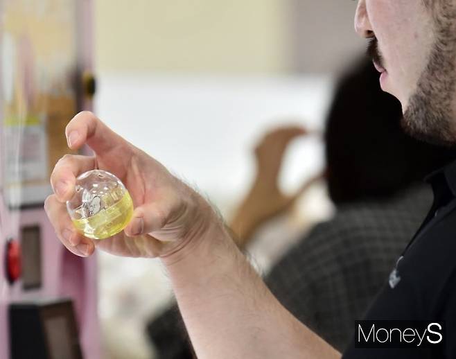 ▲ 귀여움에는 남녀노소 따로 없습니다