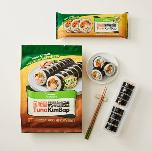 ‘Tuna KimBap’(한식 참치김밥) 제품. (제공=풀무원)