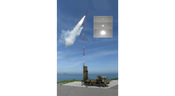 LIG Nex1’s launch scene of Cheongung-II.