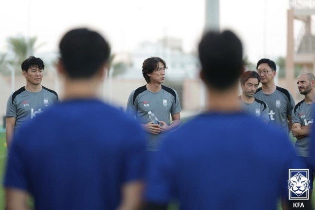 홍명보 대한민국 축구대표팀 감독/대한축구협회