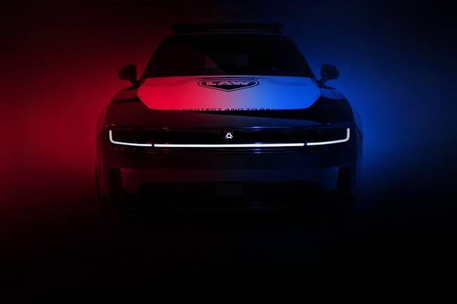 닷지 차처 경찰 차량 티저 이미지