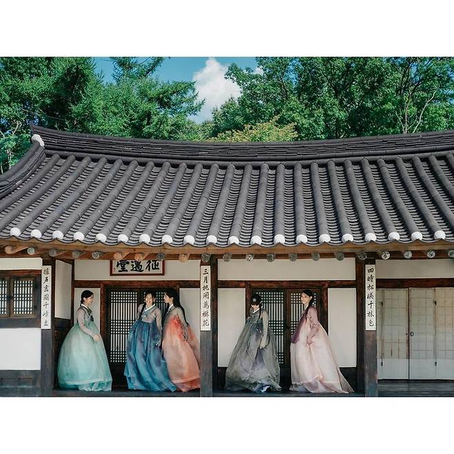 뉴진스 공식 인스타그램