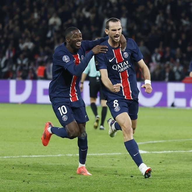 후반 28분 PSG 파비안 루이스(오른쪽)가 역전골을 터트렸다. PSG 공식 SNS