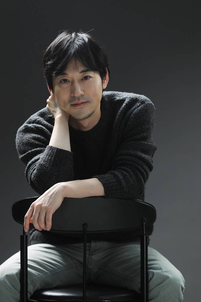 작곡가 겸 피아니트스 이루마.