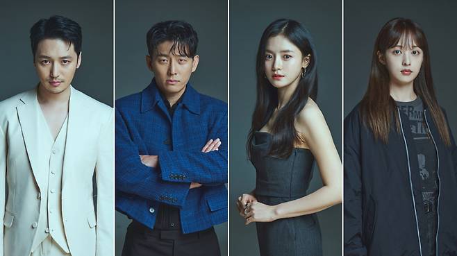 From left, Byun Yo-han, Go Jun, Ko Bo-gyeol and Kim Bo-ra star in the Korean drama production "Snow White Must Die -- Black Out." (MBC)