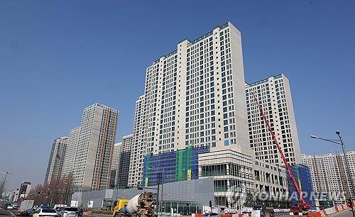 서울 강동구 올림픽파크포레온 공사 현장 [연합뉴스 자료사진]