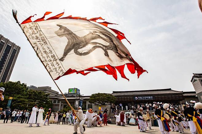 [서울=뉴시스] 경복궁 궁중문화축전 길놀이 (사진=국가유산청 제공) 2024.09.20. photo@newsis.com *재판매 및 DB 금지