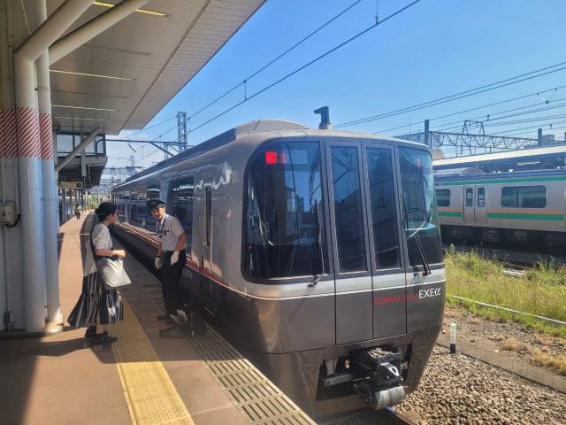 ▲오타큐 철도 회사가 자랑하는 '로망스카', 도쿄 신주쿠와 하코네 지역을 연결하는 열차다. ⓒ박세열