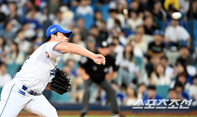 4일 대구삼성라이온즈파크에서 열린 두산과 삼성의 경기, 7회초 등판한 삼성 오승환이 역투하고 있다. 대구=허상욱 기자 wook@sportschosun.com/2024.09.04/