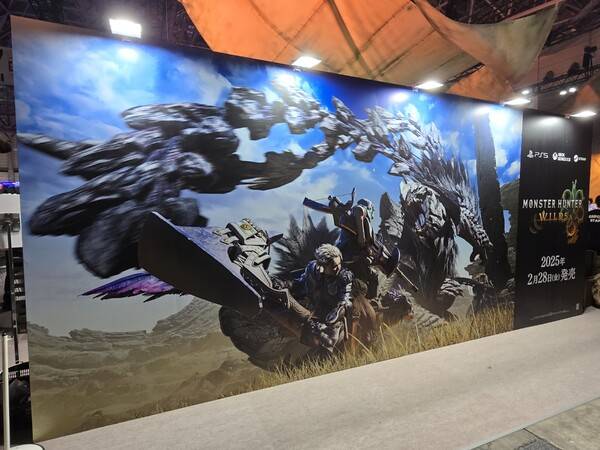 - 기념사진을 촬영할 만한 공간이 군데군데 준비되어 있다