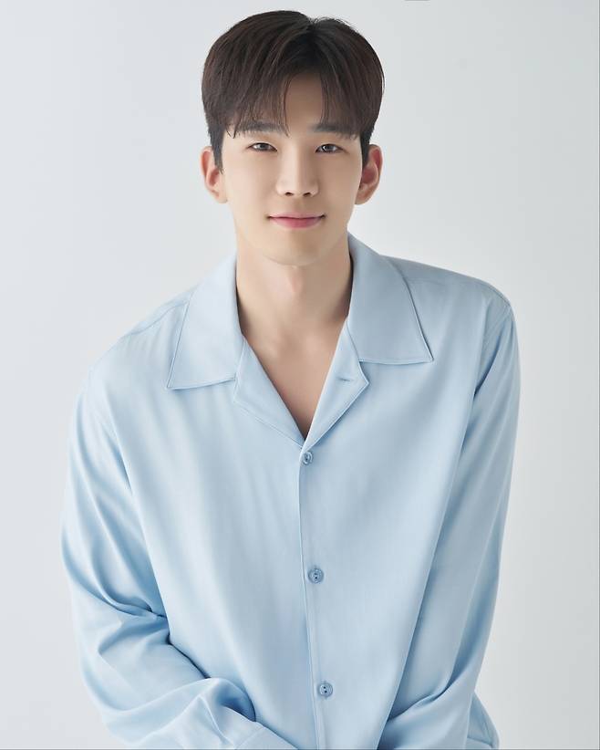 얼리버드 엔터테인먼트 제공