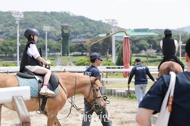 렛츠런파크 서울 도심 속 무료 승마체험 현장. ⓒ한국마사회