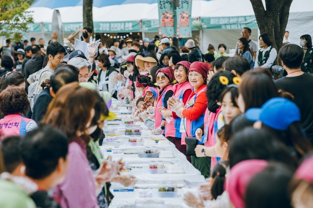 2023년 의령 리치리치 페스티벌 행사장 모습.