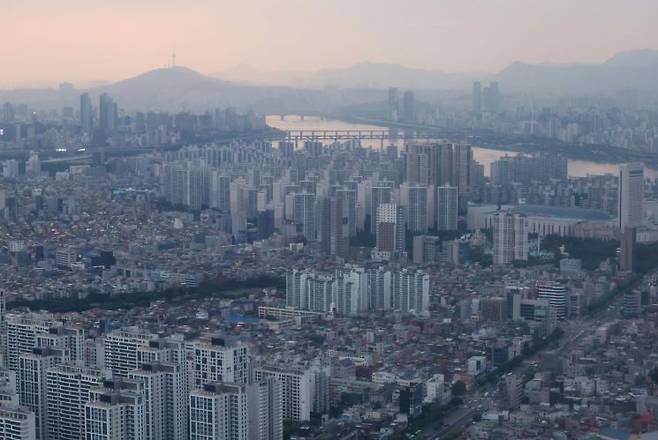 서울 강남구, 송파구 등 서울시내 아파트 단지 전경. [이미지출처=연합뉴스]