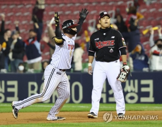 서울 잠실야구장에서 열린 2022 KBO 프로야구 kt 위즈와 LG 트윈스의 경기