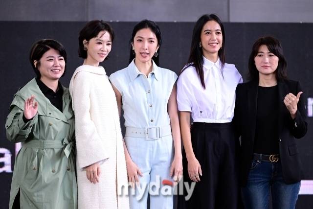 '스포트라이트는 나의 것' / 곽경훈 기자 (kphoto@mydaily.co.kr)